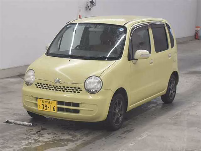 Daihatsu Move Latte