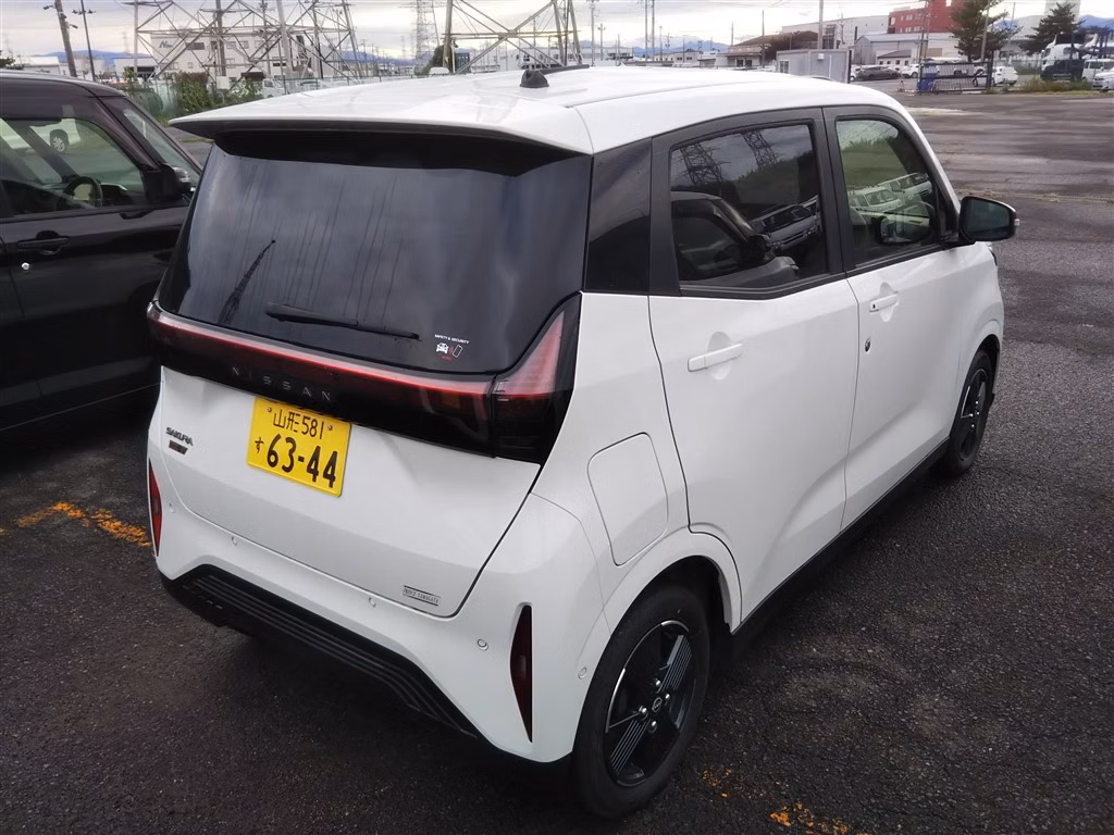 Nissan Sakura