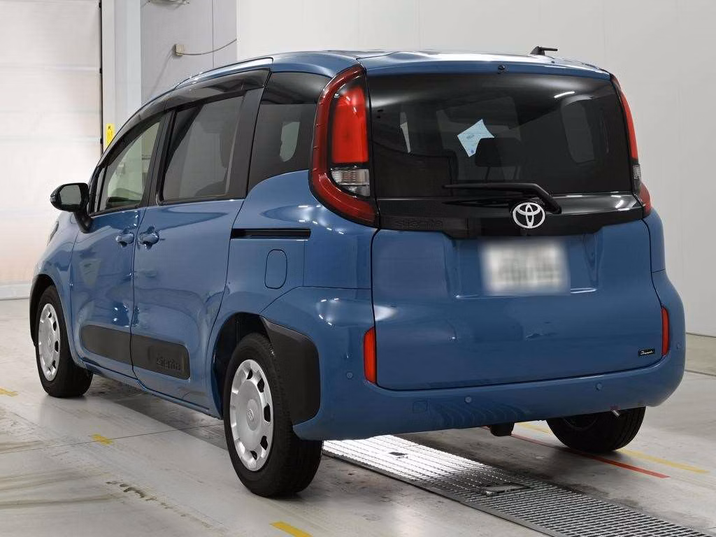TOYOTA SIENTA