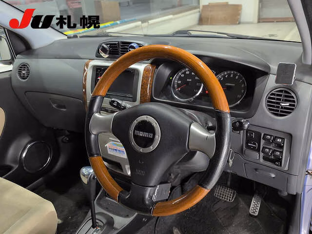 DAIHATSU MIRA AVY