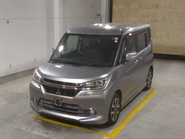 Mitsubishi Delica D:2