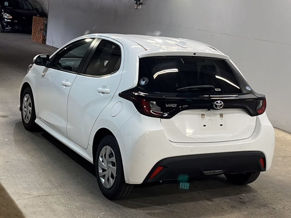 TOYOTA YARIS