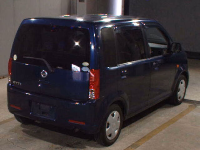 Nissan Otti