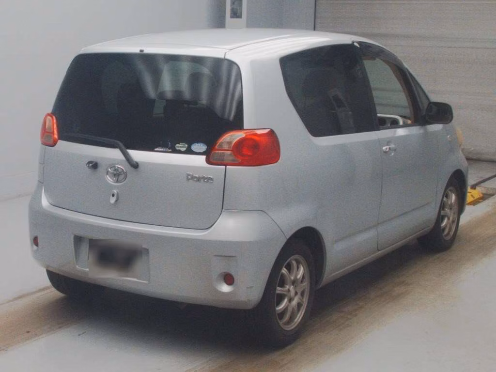 TOYOTA PORTE