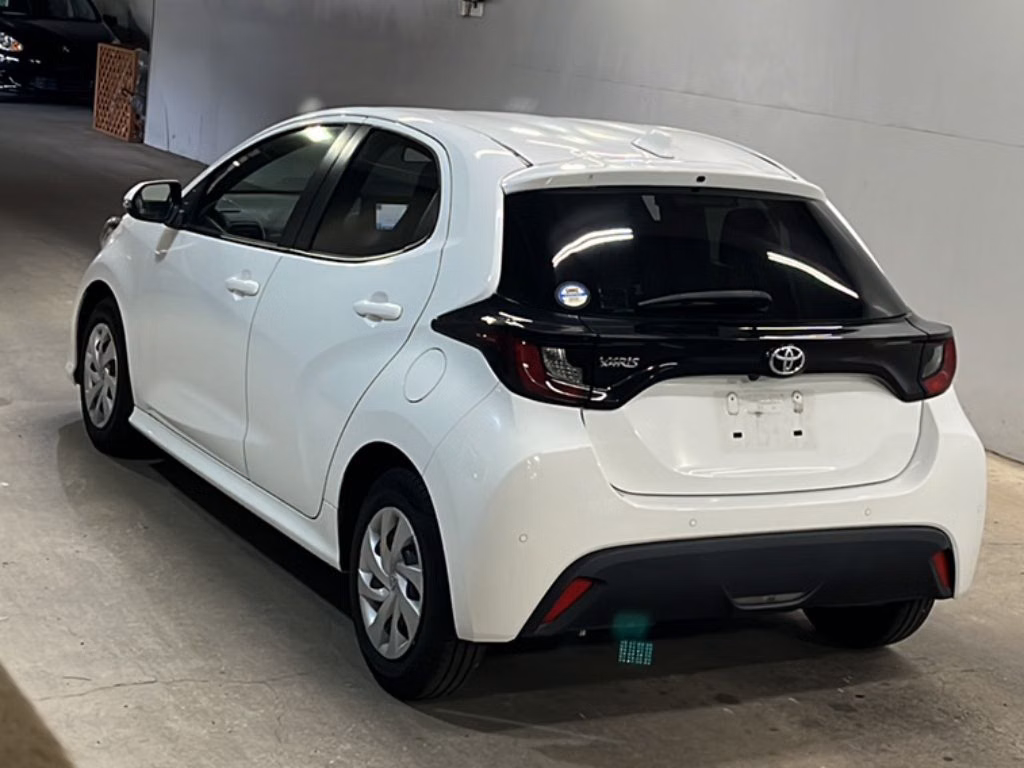 TOYOTA YARIS