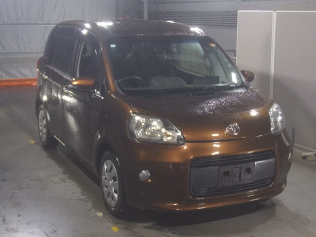 TOYOTA PORTE
