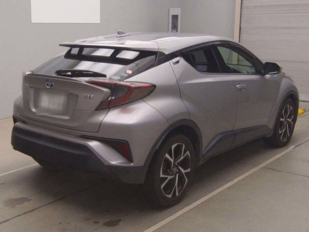 TOYOTA C-HR