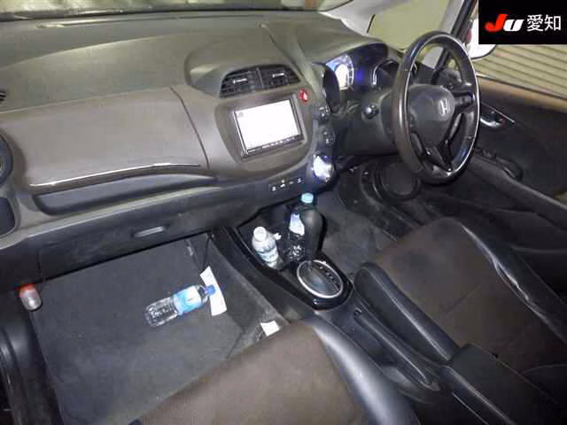 HONDA FIT SHUTTLE