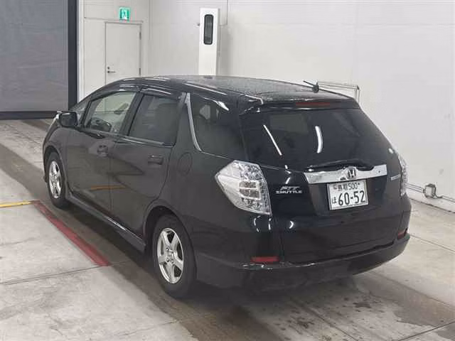 HONDA FIT SHUTTLE