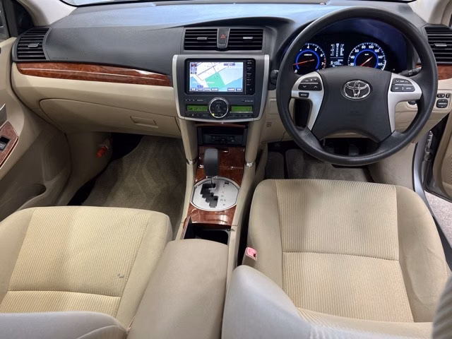 Toyota Premio