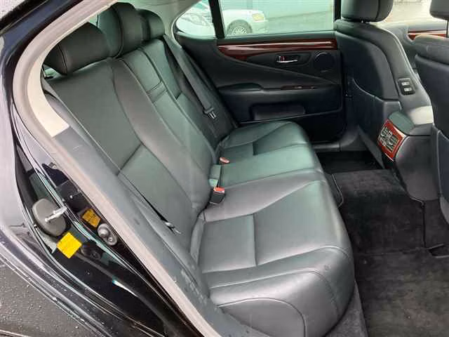 Lexus LS600h