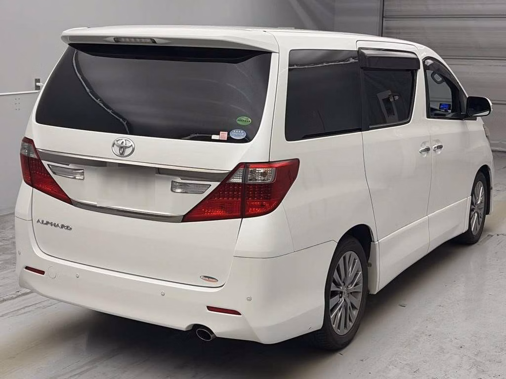 TOYOTA ALPHARD