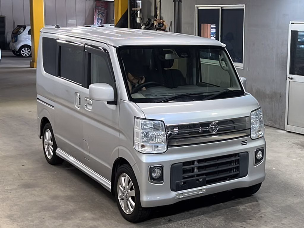 Nissan NV100 Clipper