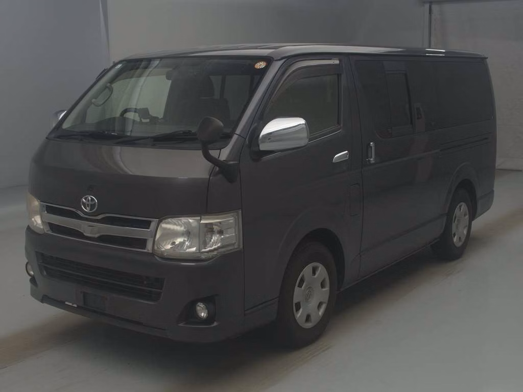 Toyota Regius Ace