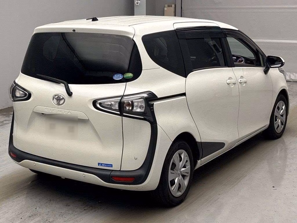 TOYOTA SIENTA