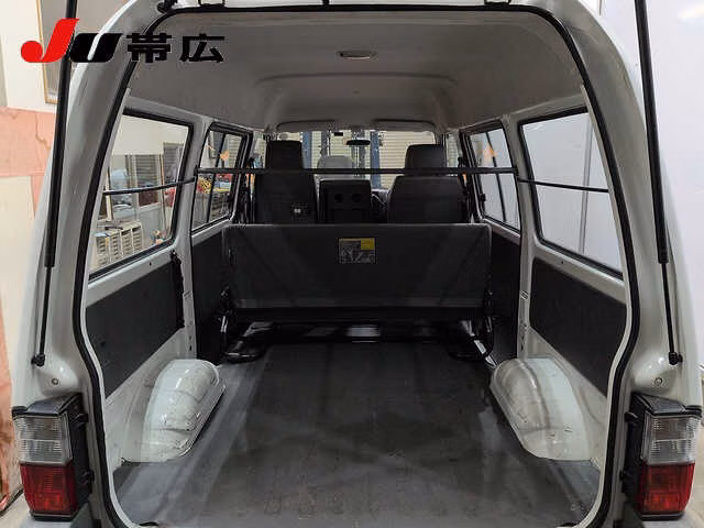 Nissan Vanette