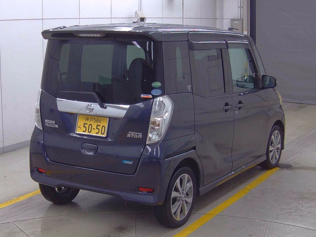 NISSAN DAYZ ROOX