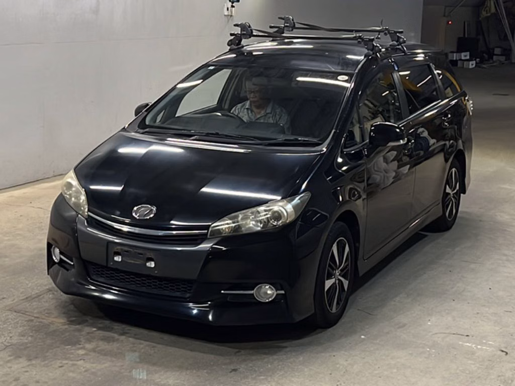 TOYOTA WISH
