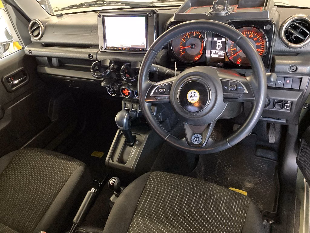 SUZUKI JIMNY SIERRA