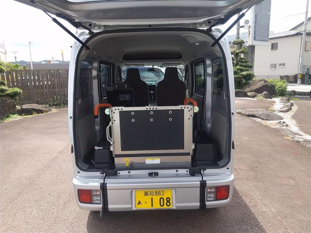 Nissan NV100 Clipper