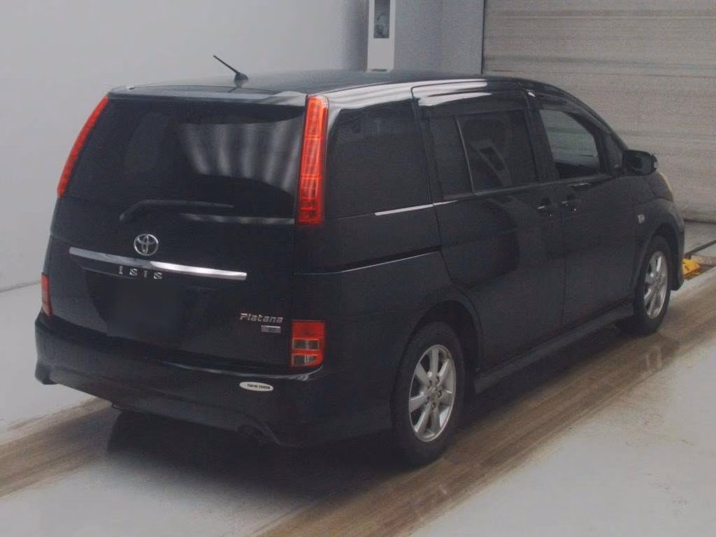 TOYOTA ISIS