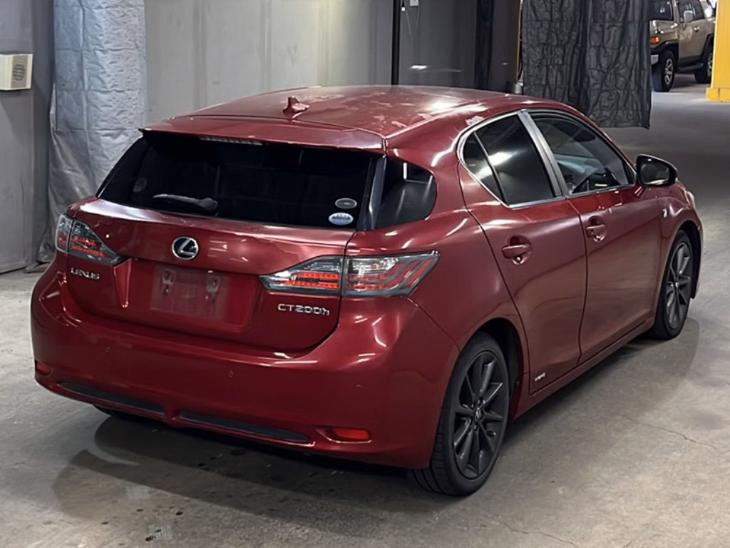 Lexus CT200h