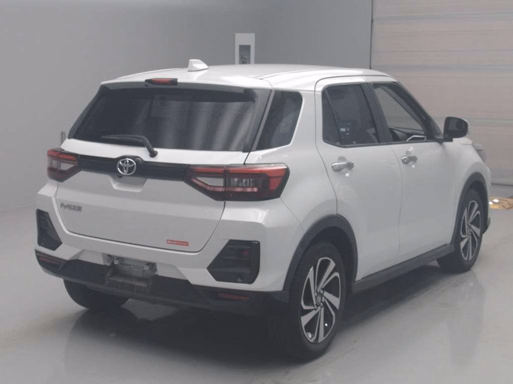 TOYOTA RAIZE