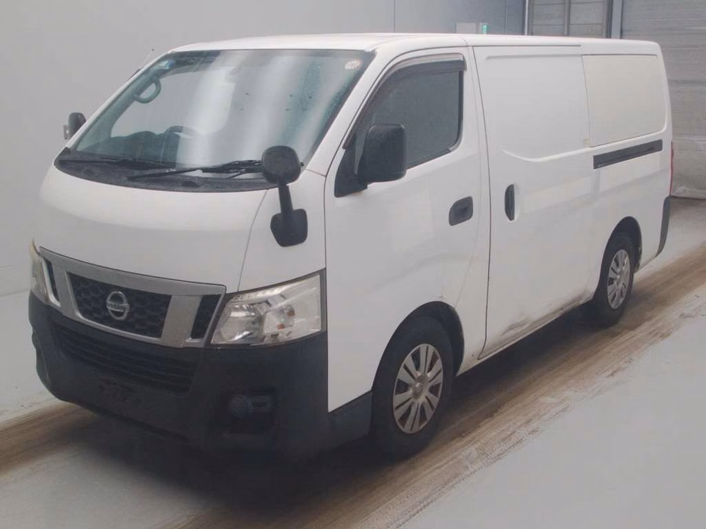 NISSAN NV350 CARAVAN