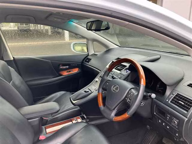 Lexus HS250h