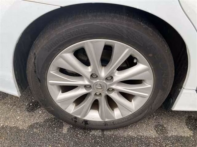 Lexus HS250h