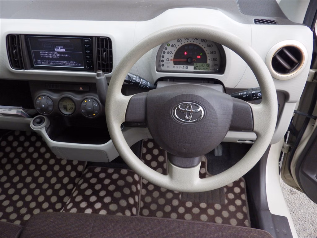 TOYOTA PASSO