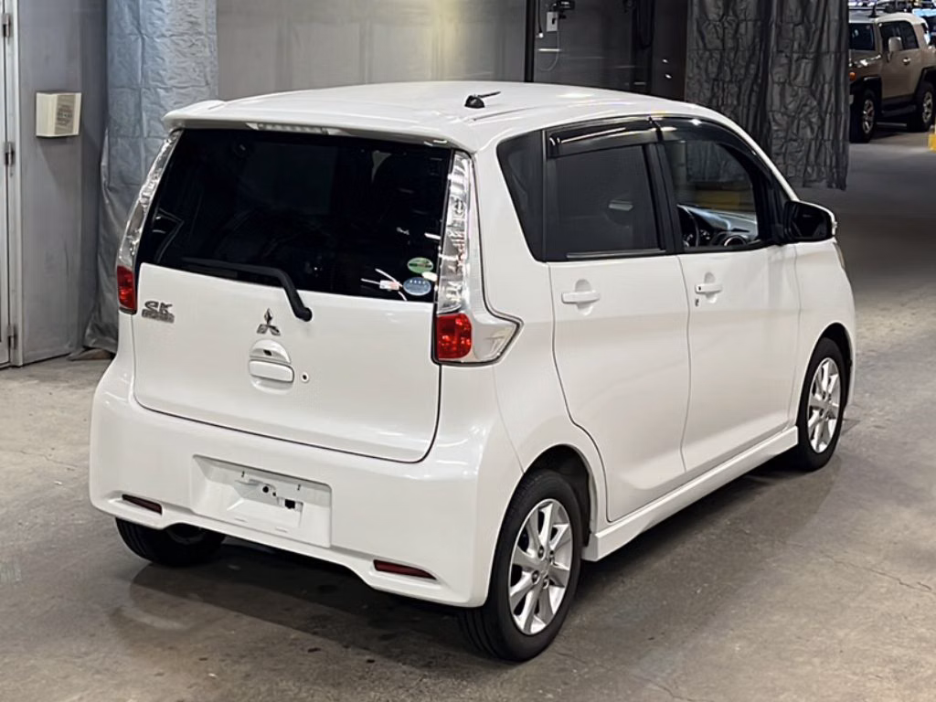 MITSUBISHI EK CUSTOM