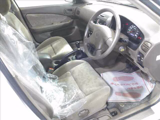 Nissan Sunny