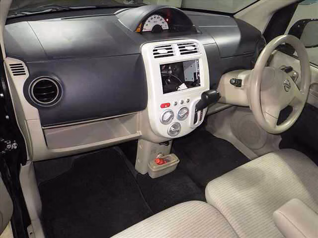 Nissan Otti