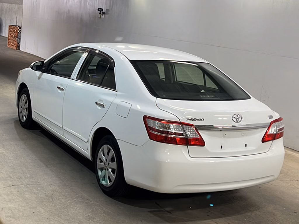 Toyota Premio