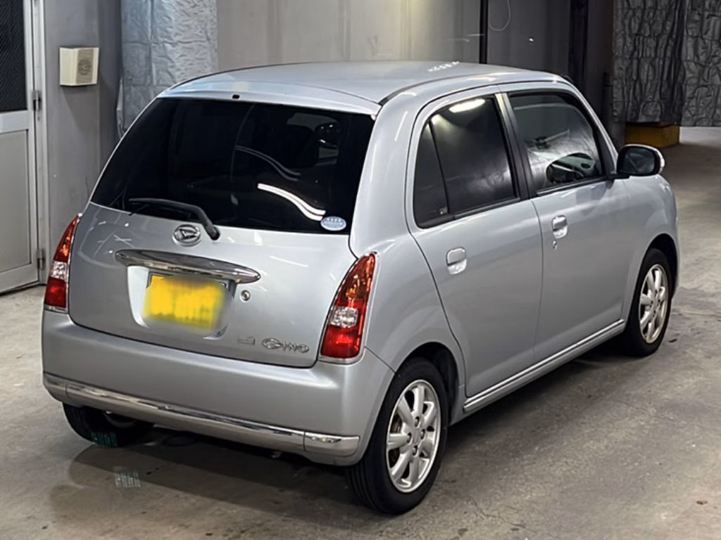 DAIHATSU MIRA GINO