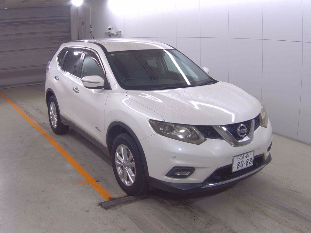 NISSAN X-TRAIL