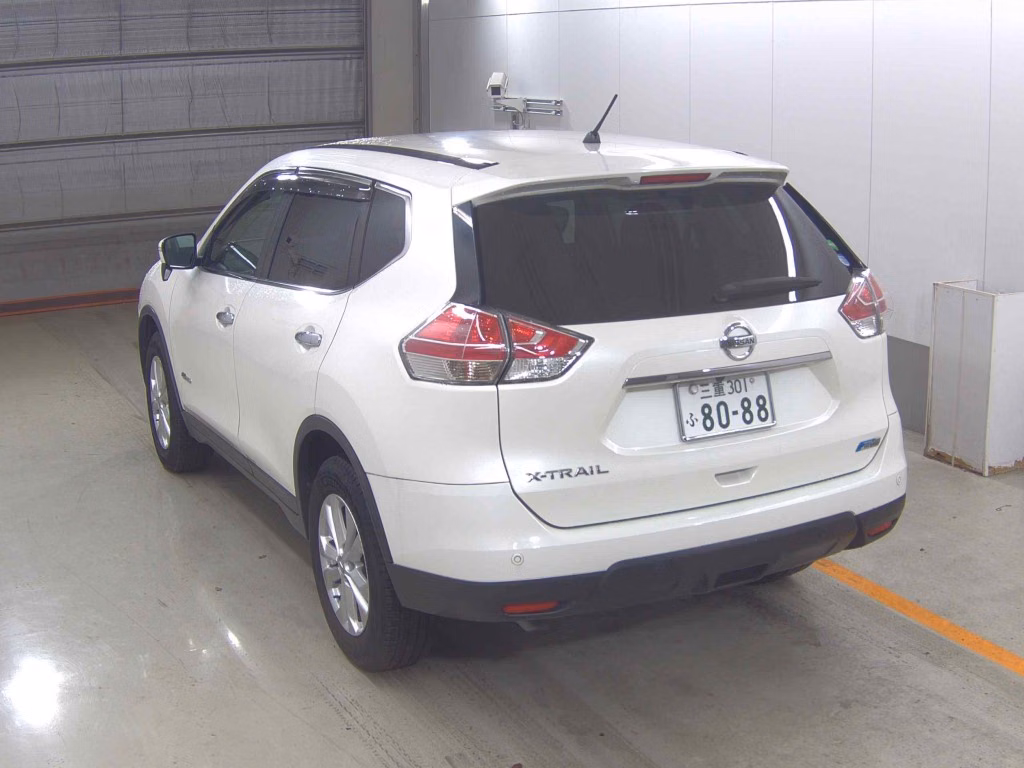 NISSAN X-TRAIL