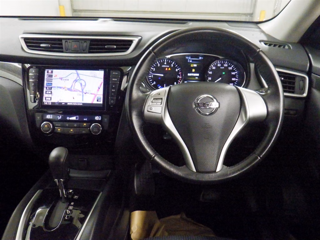 NISSAN X-TRAIL