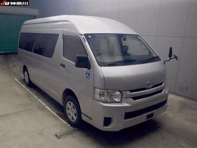 Toyota Regius Ace