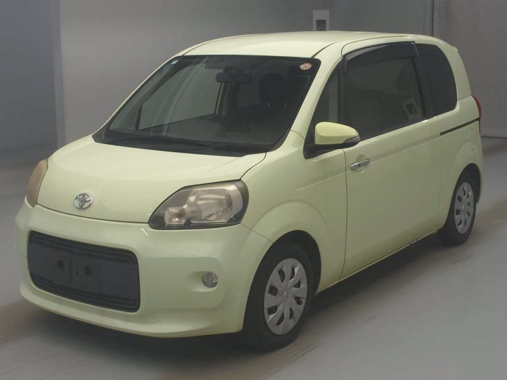TOYOTA PORTE