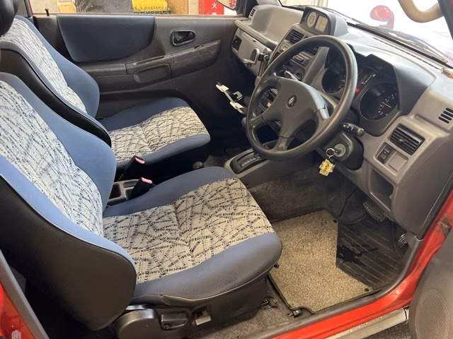 Mitsubishi Pajero Mini