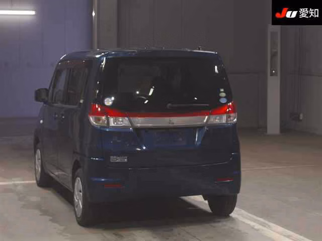Mitsubishi Delica D:2