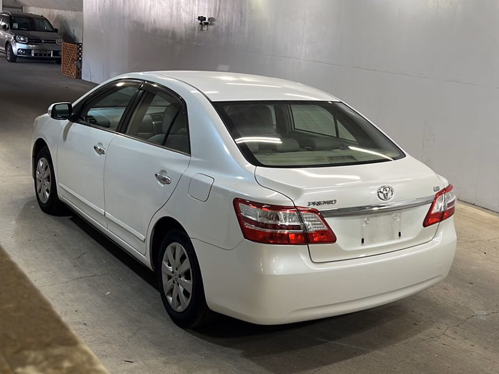 Toyota Premio