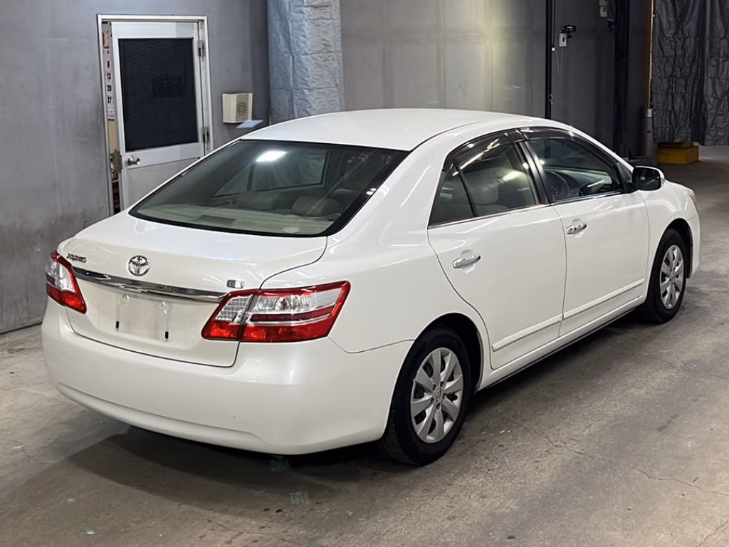 Toyota Premio