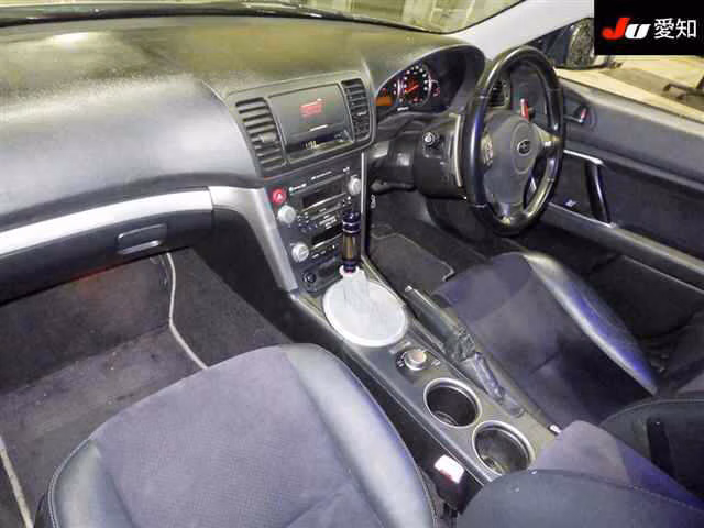 Subaru Legacy B4