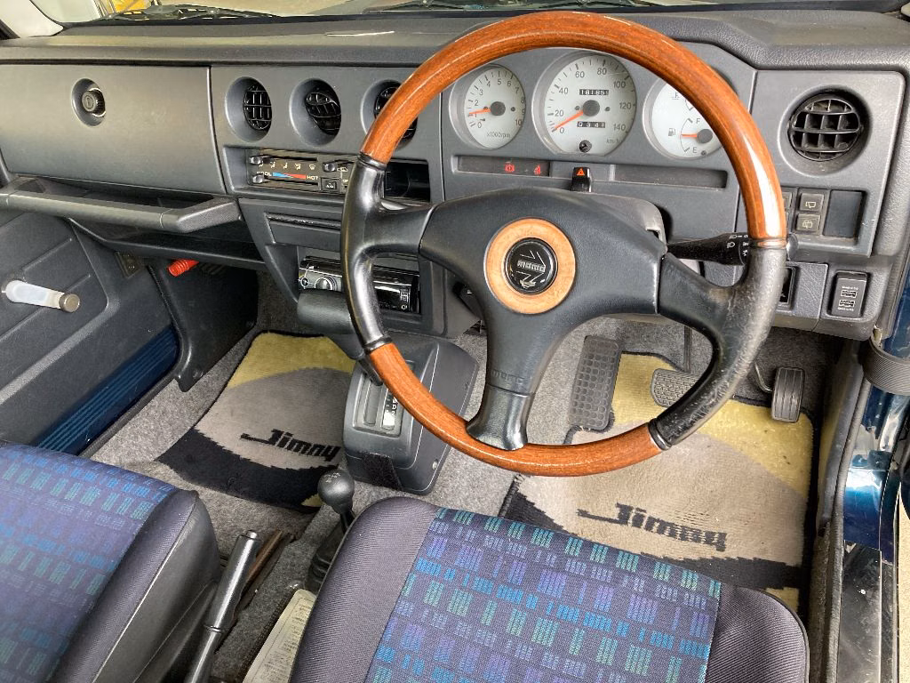 SUZUKI JIMNY