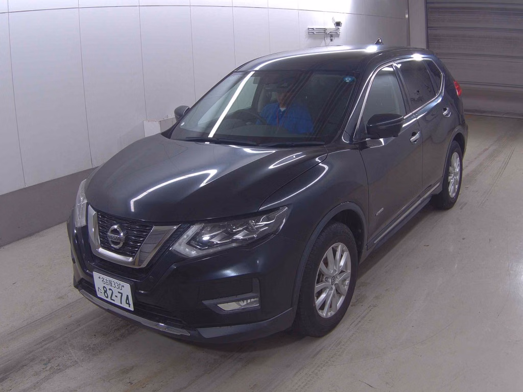 NISSAN X-TRAIL