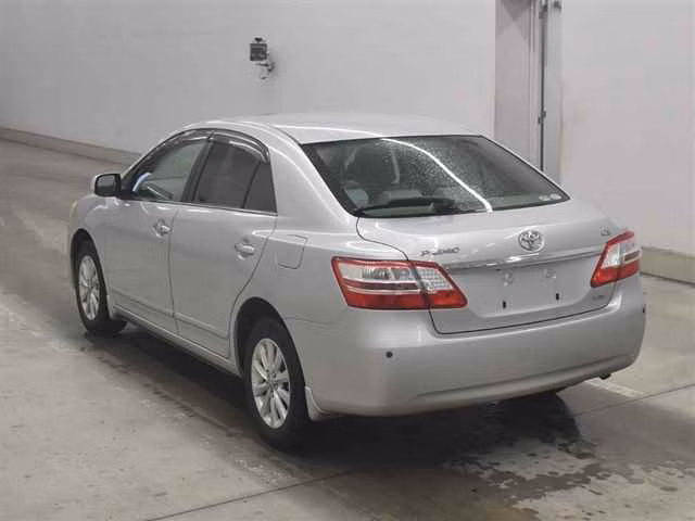 Toyota Premio