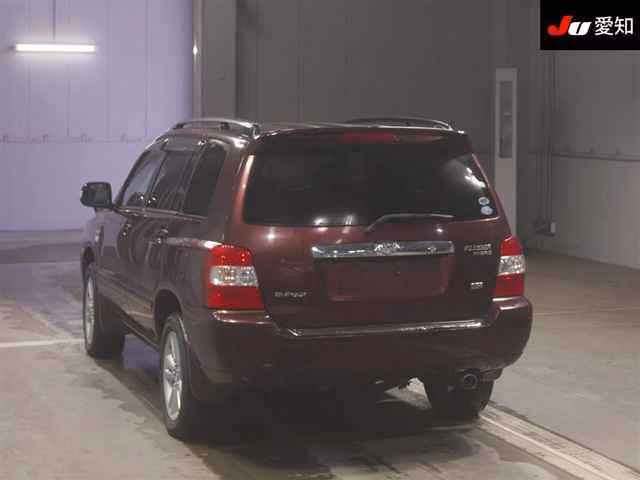 TOYOTA KLUGER V